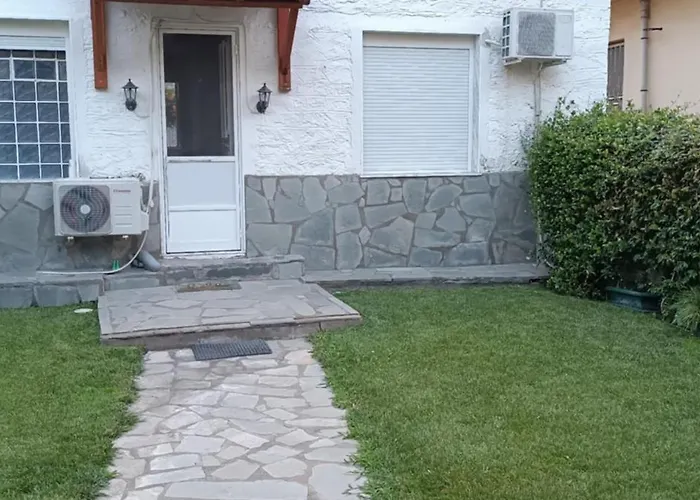 Dimitri\'S House
