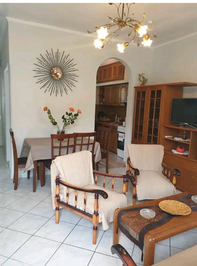 Dimitri's House Holiday home Nea Peramos (Macedonia)