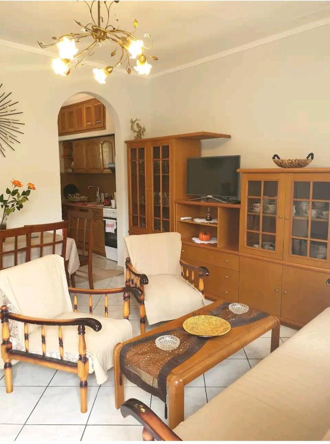 Holiday home Dimitri's House Nea Peramos (Macedonia)