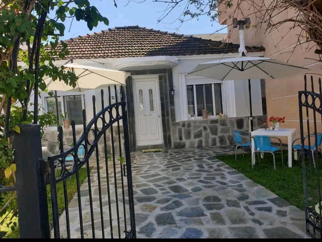 Holiday home Dimitri's House Nea Peramos (Macedonia)